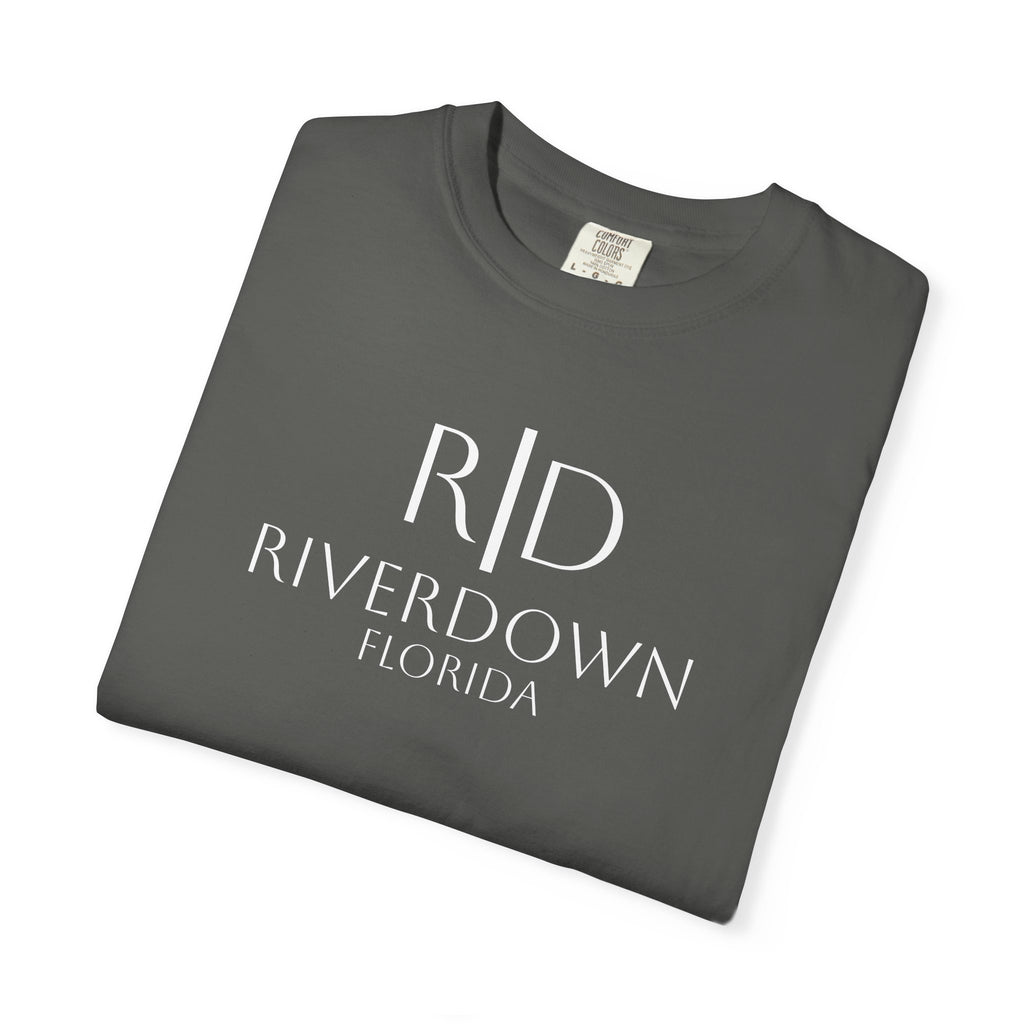 10 - Tee Multi Colors Sunset Relaxation — Minimalist Initials T-Shirt