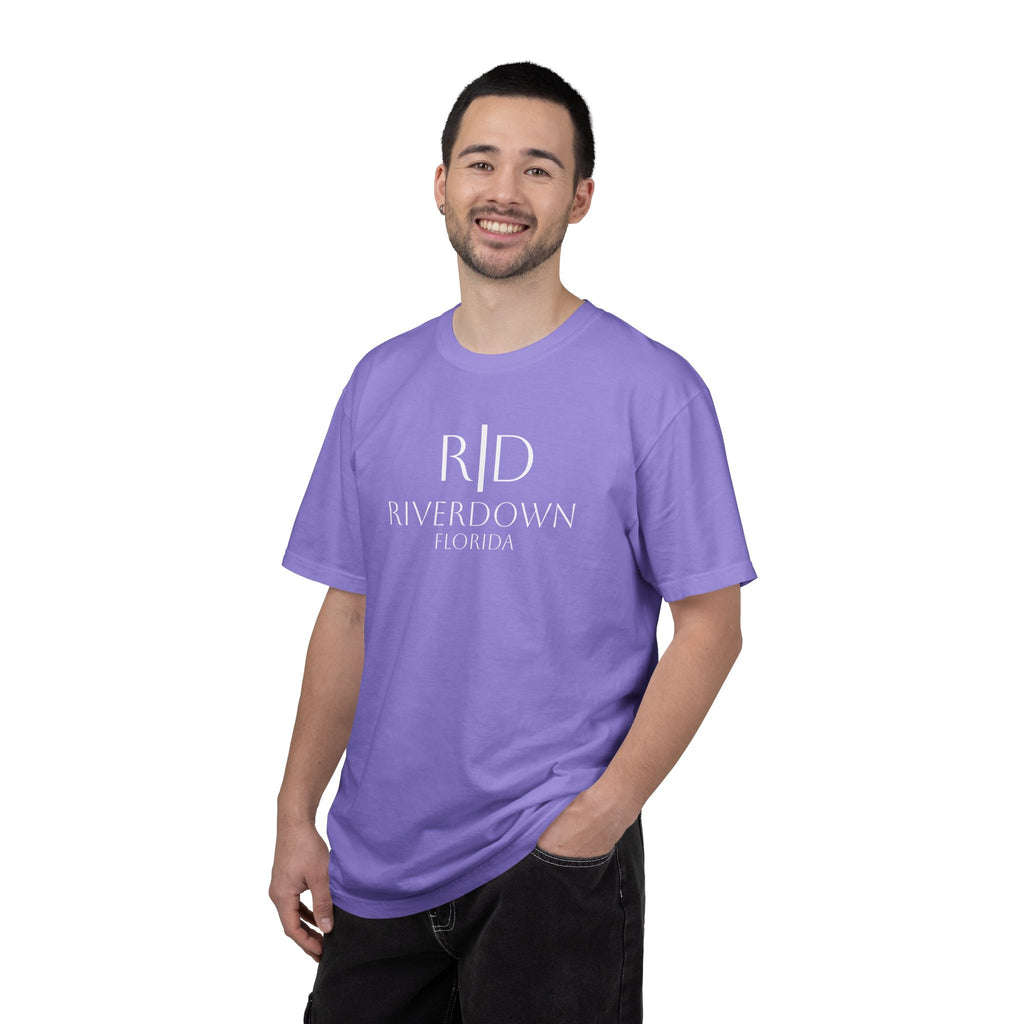 10 - Tee Multi Colors Sunset Relaxation — Minimalist Initials T-Shirt
